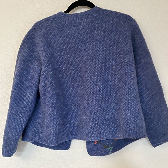 Handmade Open Grandma Open Cardigan - Picture 2 of 7